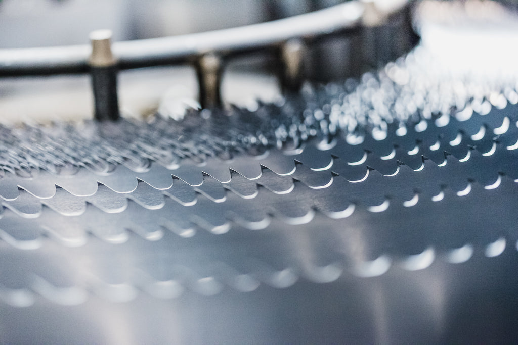 Understanding the Benefits of M42 HighSpeed Steel for Industrial Appl