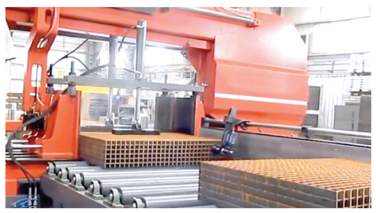 CSS1250 BANDSAW MACHINE